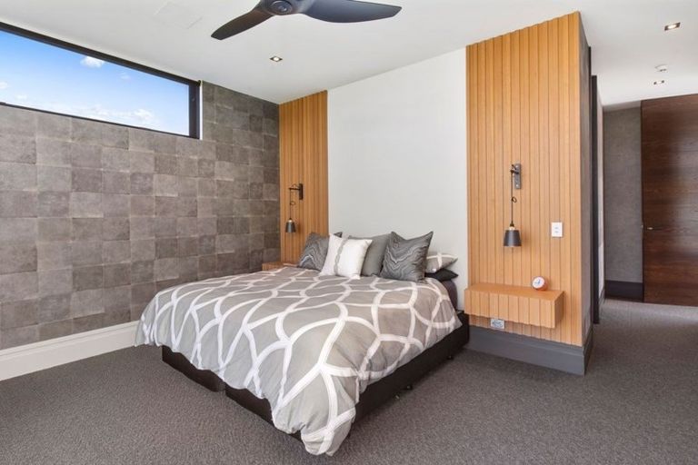 Photo of property in 51 Kewai Street, Omaha, 0986