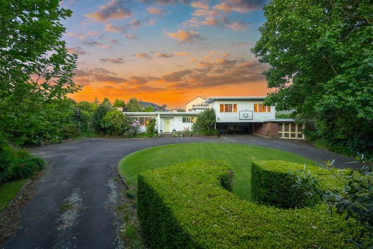 Photo of property in 223 Victoria Avenue, Hokowhitu, Palmerston North, 4410