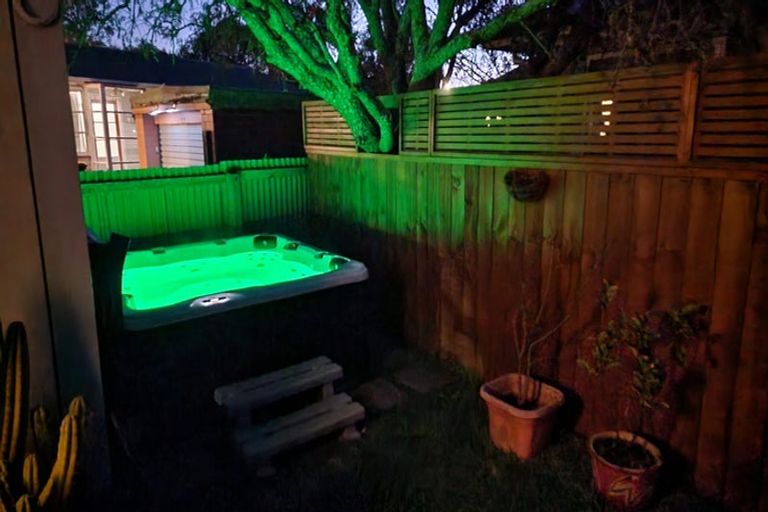 Photo of property in 115 Bell Road, Waiwhetu, Lower Hutt, 5010