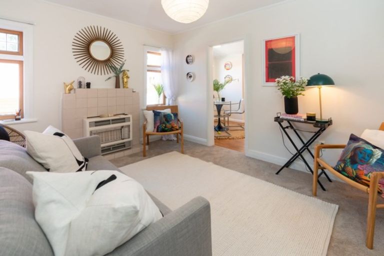 Photo of property in 17 Ascot Street, Thorndon, Wellington, 6011