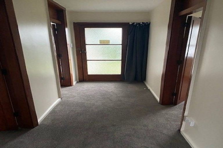 Photo of property in 253 Main South Road, Hornby, Christchurch, 8042