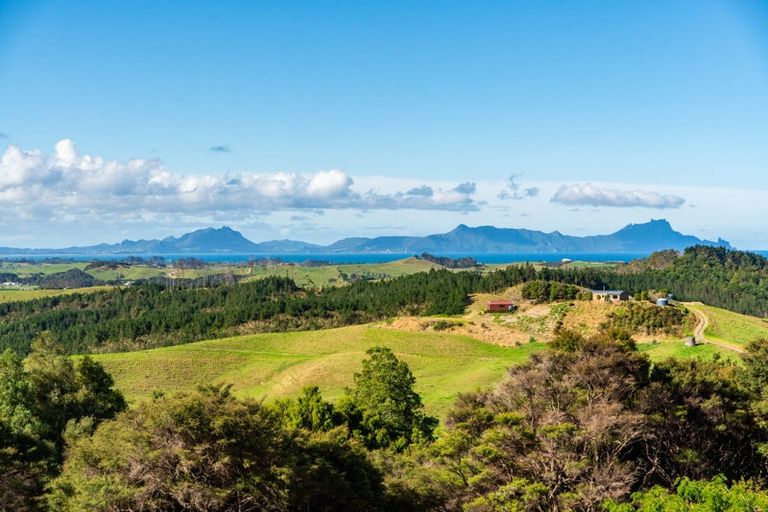 Photo of property in 429 Glenmohr Road, Waipu, 0582