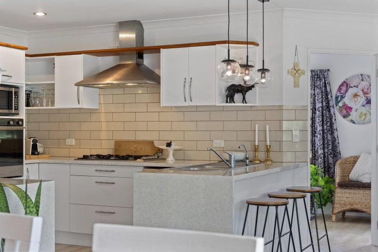 Photo of property in 12 Holmwood Park Drive, Morrinsville, 3300