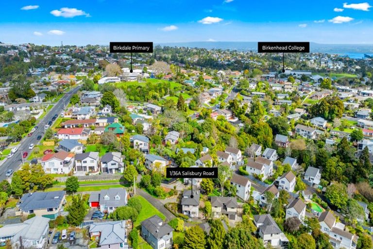 Photo of property in 3/36a Salisbury Road, Birkdale, Auckland, 0626