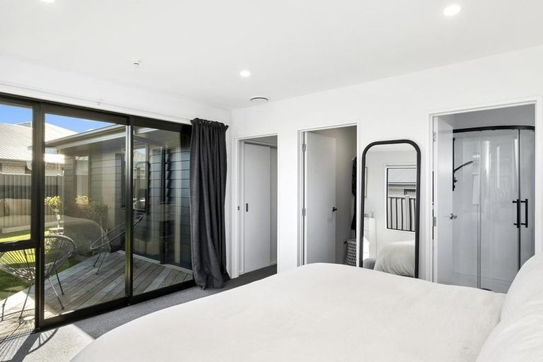 Photo of property in 8 Mellay Mews, Mosgiel, 9024