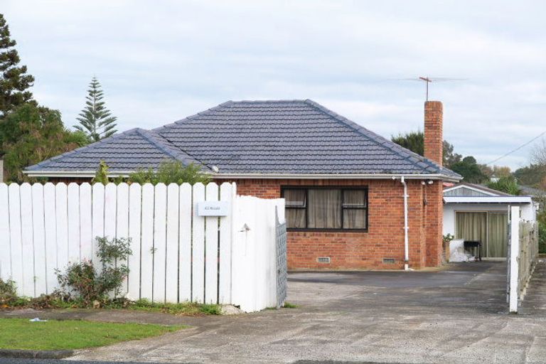 Photo of property in 1/29 Earlsworth Road, Mangere East, Auckland, 2024