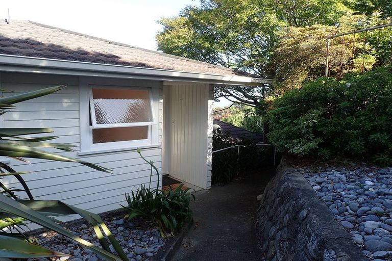 Photo of property in 16 Moncrieff Avenue, Britannia Heights, Nelson, 7010