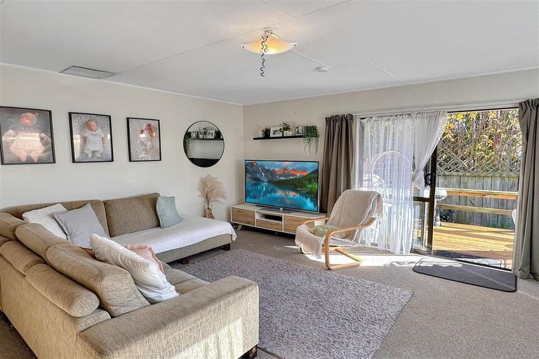 Photo of property in 41b Dickens Street, Owhata, Rotorua, 3010