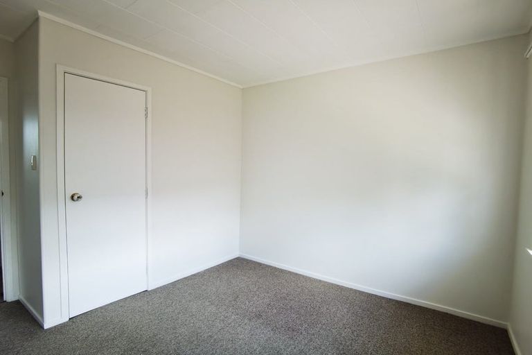 Photo of property in 130 Pigeon Mountain Road, Half Moon Bay, Auckland, 2012