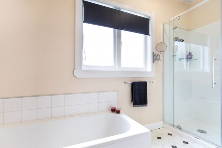 Photo of property in 28 Burns Street, Leamington, Cambridge, 3432