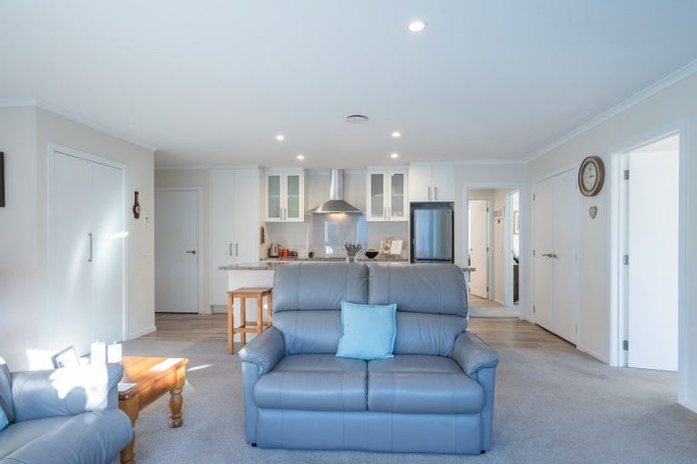 Photo of property in 35 Youngberry Drive, Richmond, 7020