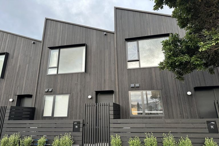 Photo of property in 19c Cuba Street, Petone, Lower Hutt, 5012