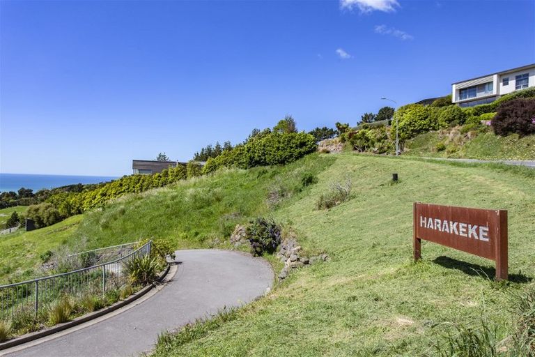 Photo of property in 307 Mount Pleasant Road, Mount Pleasant, Christchurch, 8081