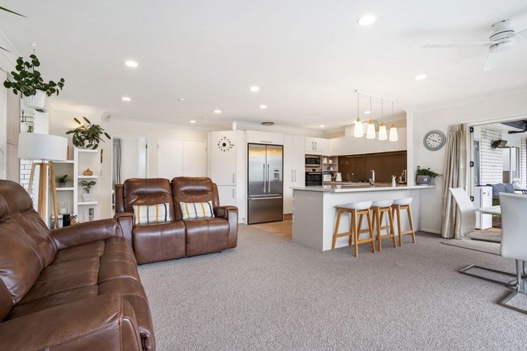 Photo of property in 5 Glenrowan Rise, Bethlehem, Tauranga, 3110