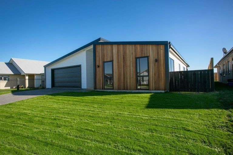 Photo of property in 5 Hehan Close, Cambridge, 3434