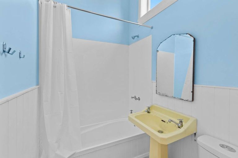 Photo of property in 97 Church Street, West End, Palmerston North, 4412