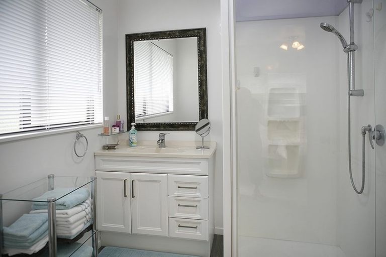 Photo of property in 42 Campbell Drive, Warkworth, 0910