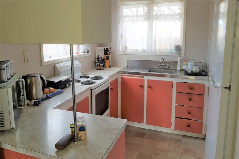 Photo of property in 1/82 Porchester Road, Papakura, 2110