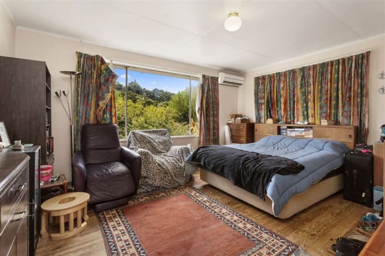 Photo of property in 45 Waihemo Street, Waitangirua, Porirua, 5024