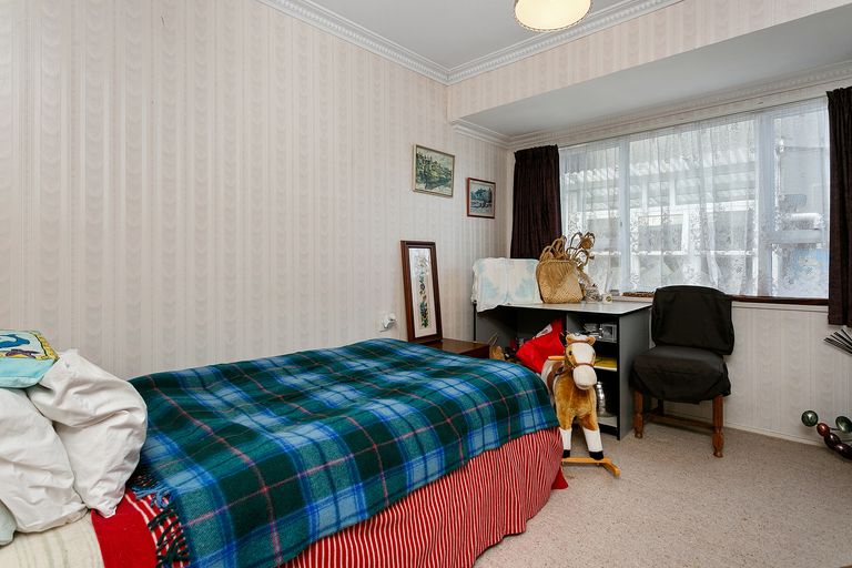 Photo of property in 82 Shakespeare Street, Leamington, Cambridge, 3432