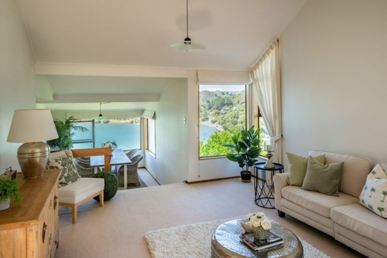 Photo of property in 30 Seaview Road, Paremata, Porirua, 5024