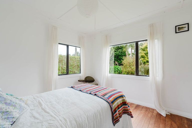 Photo of property in 1059 Pouewe Street, Kawhia, 3889