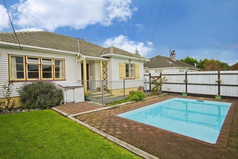 Photo of property in 78 Hall Crescent, Epuni, Lower Hutt, 5011