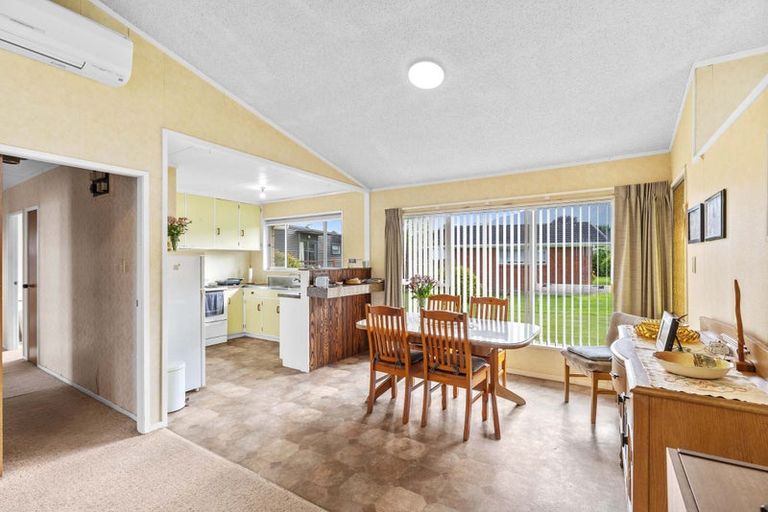 Photo of property in 12 Mount Avenue, Te Aroha, 3320