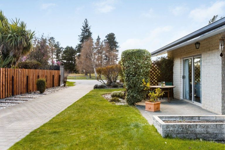 Photo of property in 82 Neplusultra Street, Cromwell, 9310