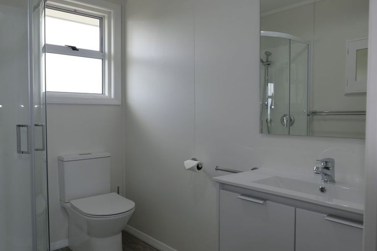 Photo of property in 7 Kent Avenue, Waitarere Beach, Levin, 5510