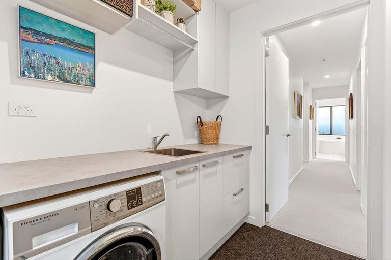 Photo of property in 33 Atkins Road, Luggate, Wanaka, 9382