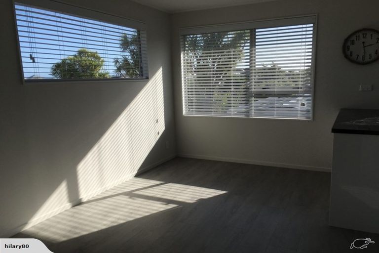 Photo of property in 3/1 Cluny Road, Plimmerton, Porirua, 5026