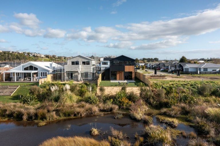 Photo of property in 31 Hinaki Street, Poike, Tauranga, 3112