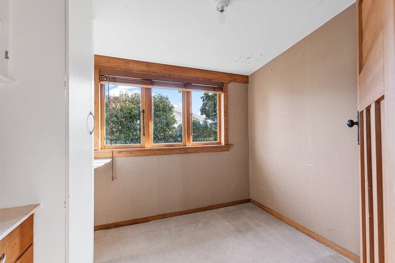 Photo of property in 25 Tiller Close, Kelvin Grove, Palmerston North, 4414