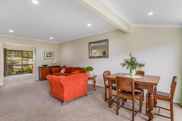 Photo of property in Redwood Village, 59/42 Main Road, Tawa, Wellington, 5028