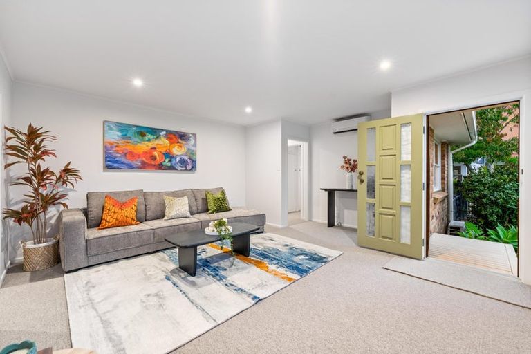 Photo of property in 106 Flanshaw Road, Te Atatu South, Auckland, 0610