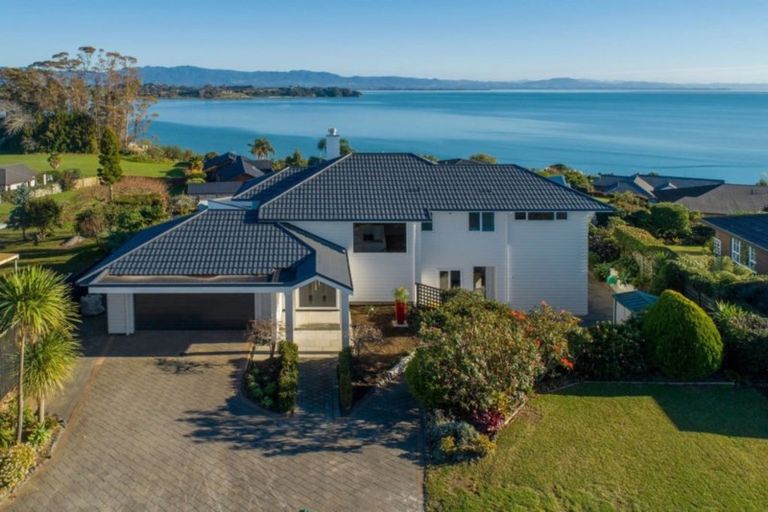 Photo of property in 108 Hamurana Road, Omokoroa, 3114