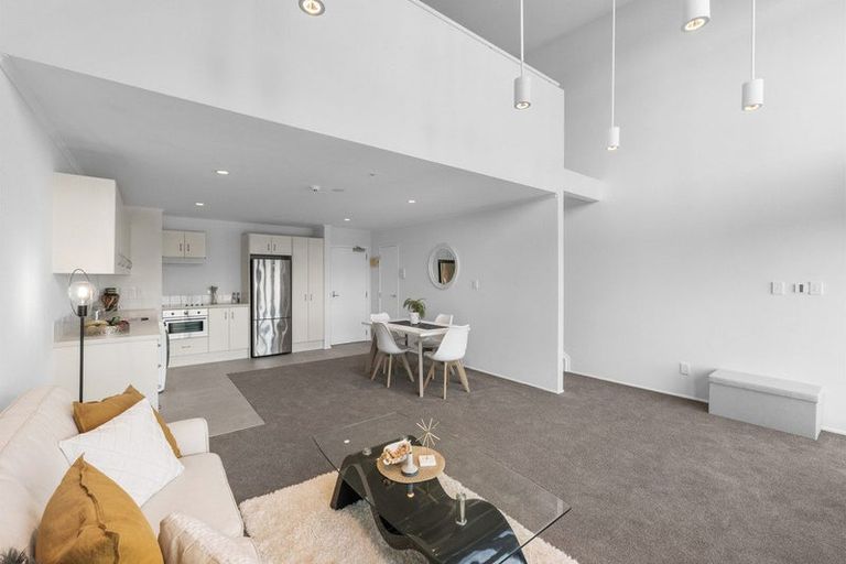 Photo of property in 4f/30 Westward Ho, Glen Eden, Auckland, 0602