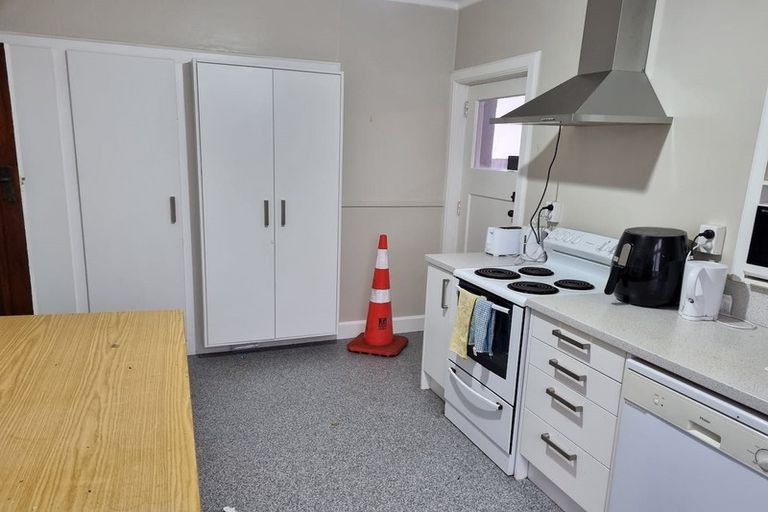 Photo of property in 18m Forth Street, North Dunedin, Dunedin, 9016