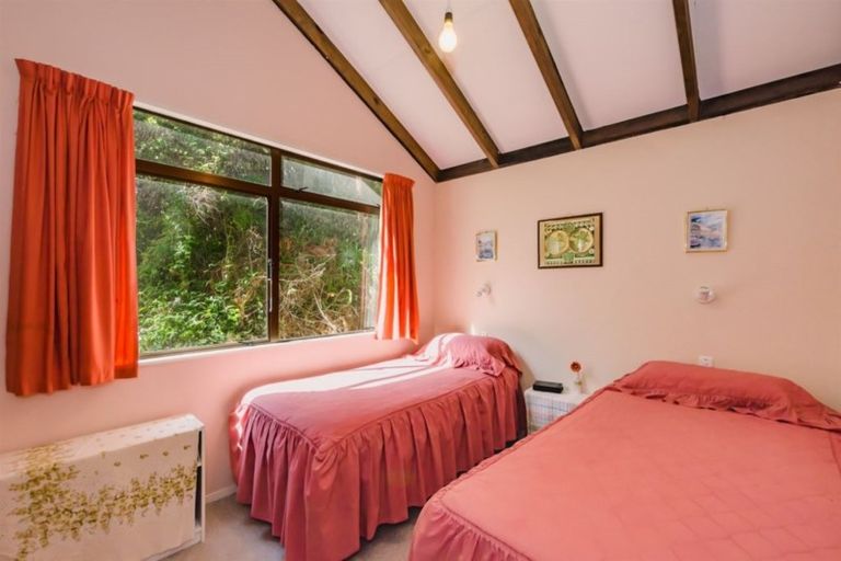 Photo of property in 85 Leinster Avenue, Raumati South, Paraparaumu, 5032