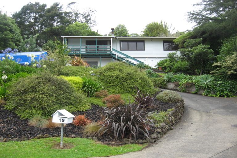Photo of property in 19 Waimahanga Road, Onerahi, Whangarei, 0110