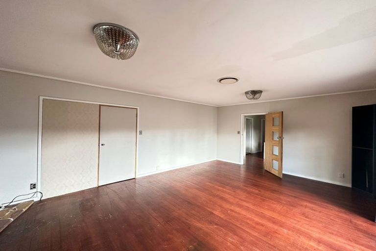 Photo of property in 43 Halver Road, Hillpark, Auckland, 2102