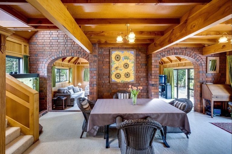 Photo of property in 115a Frederick Street, Mayfair, Hastings, 4122