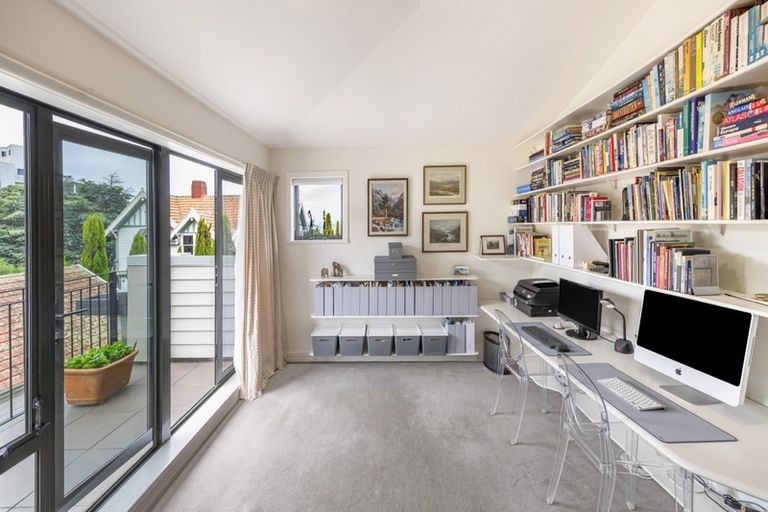 Photo of property in 6/28 Hobson Street, Thorndon, Wellington, 6011