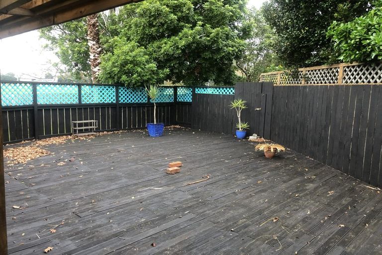 Photo of property in 23 Beaufort Place, Papatoetoe, Auckland, 2025