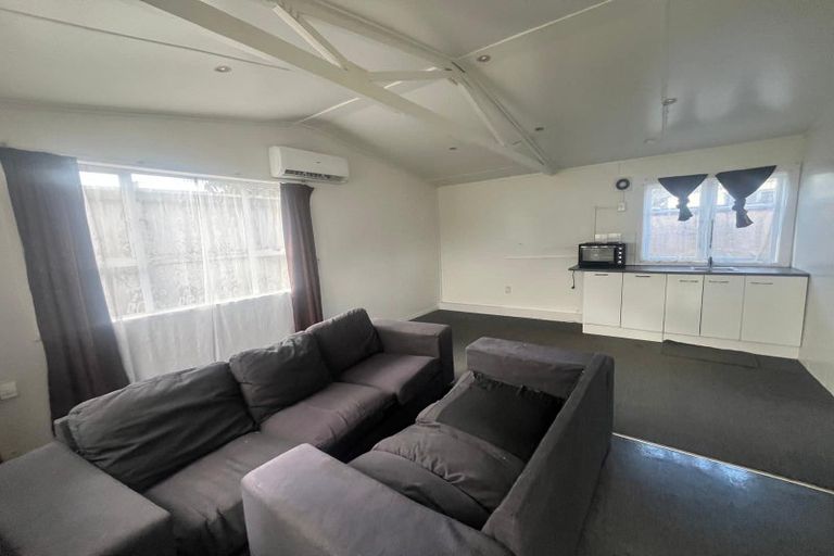 Photo of property in 2 Stewart Place, Otara, Auckland, 2023