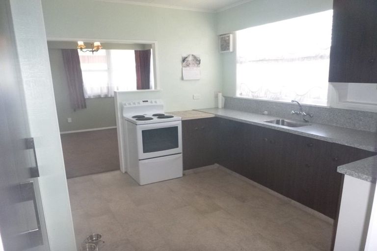 Photo of property in 76 Flaxmere Avenue, Flaxmere, Hastings, 4120