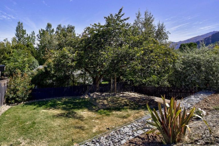 Photo of property in 71 Cotter Avenue, Arrowtown, 9302