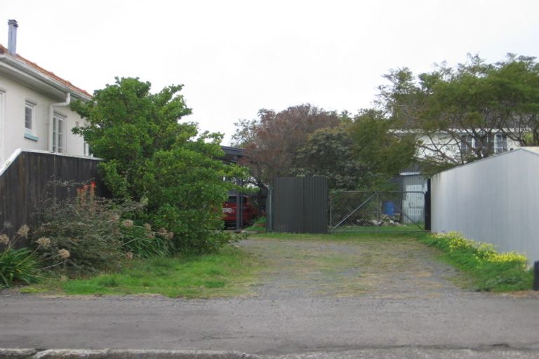 Photo of property in 59-61 Charles Street, Westshore, Napier, 4110