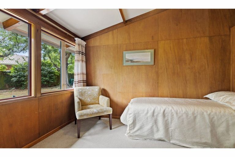 Photo of property in 1 Wayside Avenue, Burnside, Christchurch, 8053